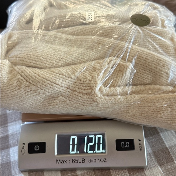 Karen Millen Chunky Cold Shoulder Wool Sweater - Picture 7 of 7